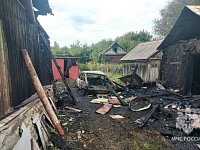 В Аркадаке при ремонте автомобиля произошел пожар