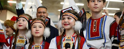 «Россия — семья семей»: делегация Саратовской области примет участие в открытии Года единства народов России