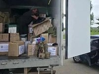 Своих не бросаем: саратовские волонтеры привезли бойцам на передовую груз на полмиллиона рублей