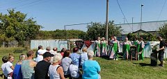 Праздник объединил жителей трёх улиц в Кистендее