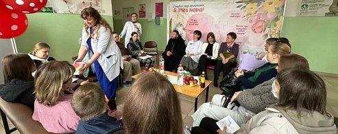 В Аркадакской больнице поздравили будущих мам