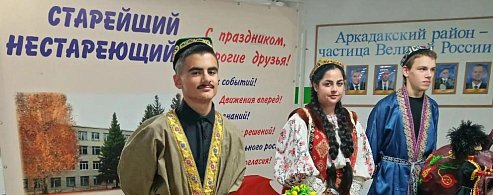 В Аркадакском техникуме в рамках агромарафона «От зерна до каравая»  прошёл фестиваль «Русский хлеб»