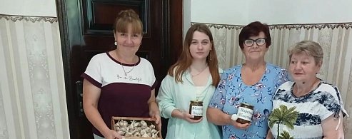 Аркадакские женщины  приготовили варенье для защитников
