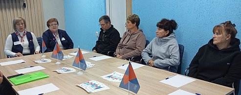 В Аркадакском кадровом центре провели правовую консультацию