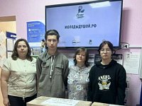 Аркадакские школьники поддерживают военнослужащих