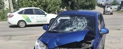 Сегодня в Аркадаке автоледи сбила мотоциклиста
