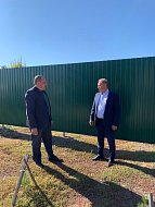В Аркадаке завершилась работа по ограждению городского кладбища 
