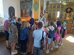 В Аркадакском храме школьники прикоснулись к  православной культуре