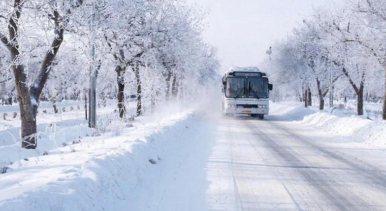 Городской автобус возвращается