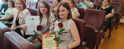 Сегодня  в Аркадаке чествовали социальных работников