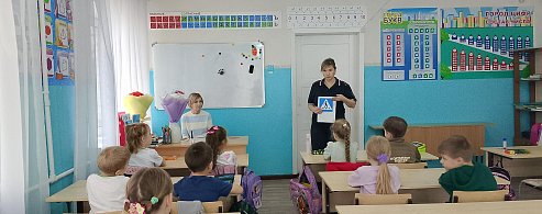 Аркадакские дошколята освоили правила дорог и светоотражатели