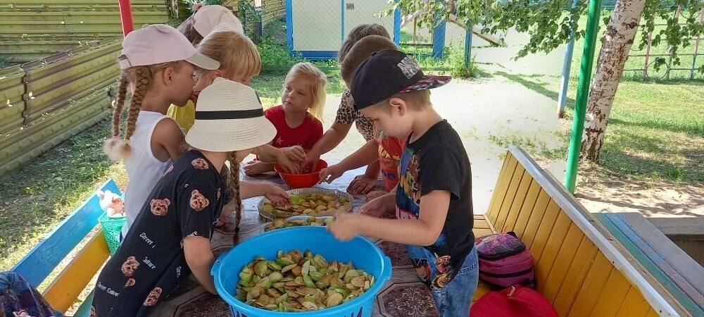помощь своим.jpg