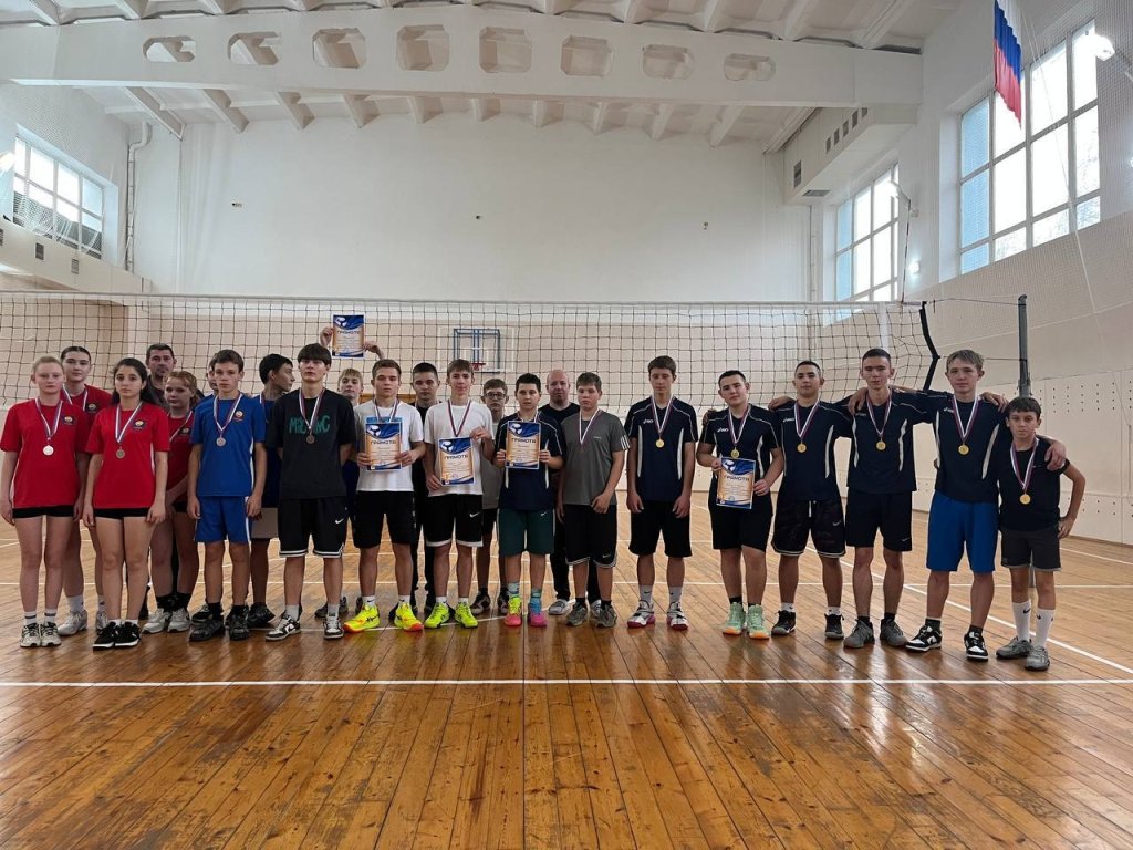 волейбол во дворце3.jpg волейбол во дворце3.jpg