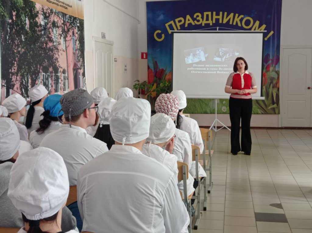 студенты Аркадакского2.jpg студенты Аркадакского2.jpg