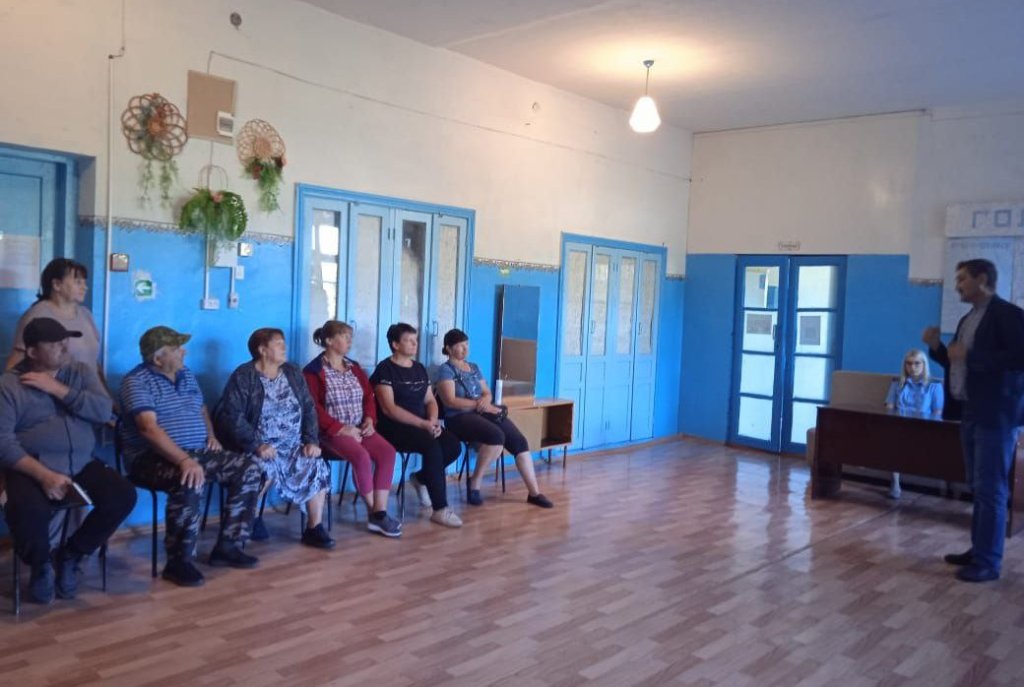 встретились.jpg