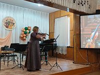 В Аркадакской детской школе искусств прошла музыкальная гостиная «История скрипичного искусства: путешествие сквозь эпохи». 