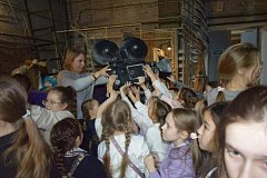 В честь Дня наставника областной театр оперетты провел экскурсии для участников фестиваля "Театральное Приволжье"