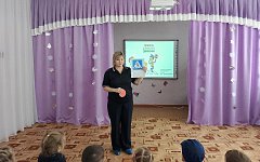 Аркадакским дошкольникам рассказали о правилах поведения на пешеходных переходах
