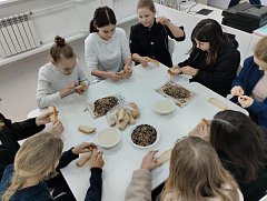 Ольшанские школьники отметили праздник пернатых друзей