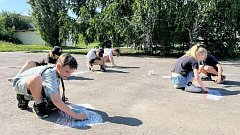 От бассейна до игр на свежем воздухе: как проходит лето у аркадакских школьников