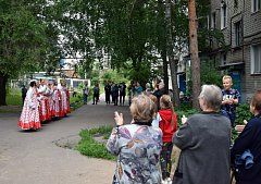 Жители Жилучастка отметили праздник своей улицы 