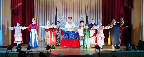 Жители Аркадака отметили праздник мужества и единства