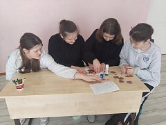 Весёлый старт весны: аркадакские школьницы покорили "Весенний экспресс"