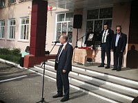 На здании школы села Семёновки  открыли мемориальную доску в честь бывшего ученика, погибшего в зоне СВО, Максима Щербинина