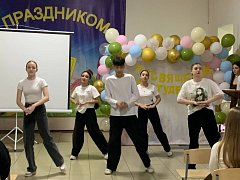 Первокурсников Аркадакского  медколледжа посвятили в студенты