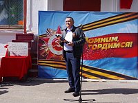 Послание, написанное аркадакскими ветеранами войны потомкам двадцать лет назад, извлечено и прочитано