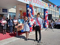 В школах Аркадака прозвенели последние звонки