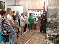 Старшее поколение аркадакцев участвует в проекте "Дни без тына" 