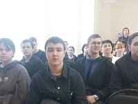 Вербовка подростков: современные угрозы и методы защиты