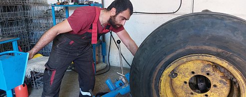 Роман Антонян - незримый участник полевых сельхозработ 