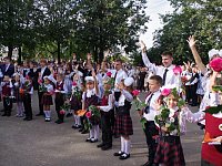 В школах района прошли первосентябрьские линейки