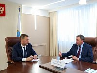 Участники проекта "Наши герои" проходят собеседования с экспертами