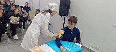 Аркадакские студенты познакомили школьников со своим учебным заведением и с профессией медицинской сестры «изнутри» 