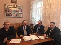 Депутат Саратовской областной Думы Василий Кравцов провёл совещание с главами муниципальных районов своего избирательного округа
