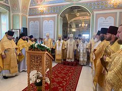 Владыка Варсонофий совершил Божественную литургию в Малиновке 
