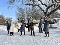 Для аркадакских пенсионеров организовали спортивную зарядку или Спортивная зарядка для активного долголетия