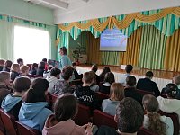Педагоги Аркадакского техникума механизации сельского хозяйства посещают школы с профориентационной работой
