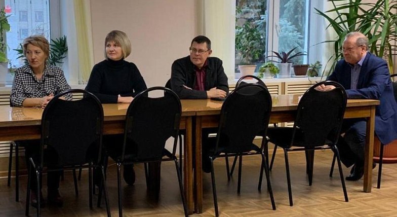 Глава района Николай Луньков провёл приём граждан по личным вопросам