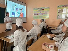 Аркадакский медицинский колледж отметил 60-летие с момента открытия