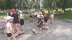 В аркадакском городском парке слышны детские голоса