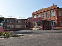 В средней школе № 2 города Аркадака благоустроили школьный двор