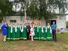 «Аркадакские бабушки» выступили перед жителями Ольшанки