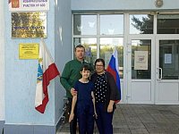 Дети на выборах в Аркадакском районе делают первые шаги к гражданственности