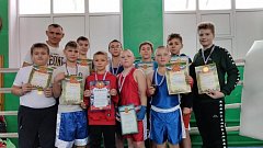 Аркадакские боксёры представили район на турнире в Ртищево