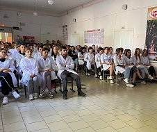 В Аркадакском медицинском колледже приступили к обучению 45 первокурсников