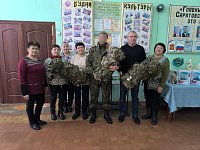 В отпуске краснознаменский боец СВО побывал в сельской администрации, в школе, в местном Доме культуры